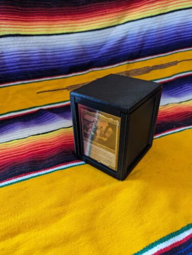 Magic The Gathering Commander Display Deck Box For 100 Double Sleeved Cards - Picture 2 of 16
