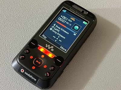 Genuine Sony Ericsson Walkman W850i Gray color LUXURY Vintage Cell phone