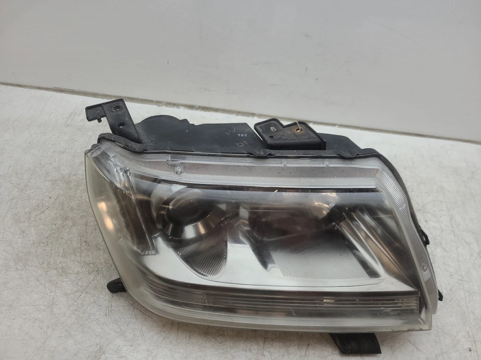 2007 SUZUKI GRAND VITARA DDIS Drivers Headlamp RH - Image 3 of 4