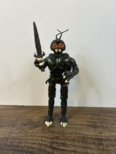 Modellino vintage Skulk Sectaurs Warriors of Symbion con spada da cintura 1984