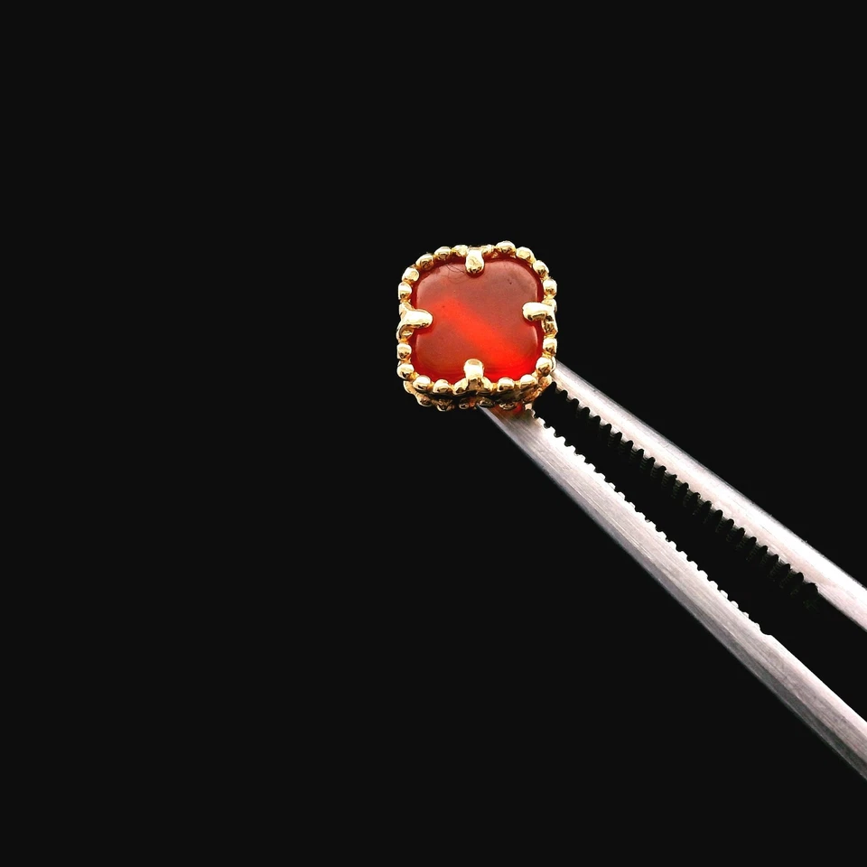 18KT Yellow Gold 0.9dwt Red Clover Earrings - Image 2 of 4