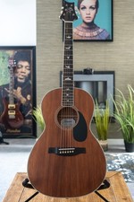 PRS SE P20e Tonare parlour guitar - Mint Condition