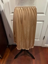 Women Half Slip Camel Size 3XL 24"Lx22"W