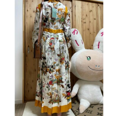GUCCI 花 Linen floral vintage dress ワンピース GUCCI 花 Linen floral vintage dress ワンピース