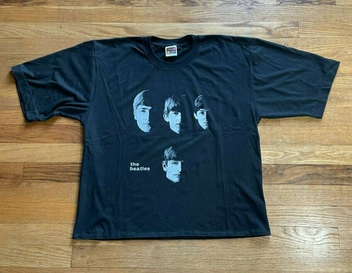 White European Graphic T Shirt Sz M 
