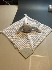 Boogin Head Blanket Blankie Teether Security Lovey Pacifier Holder Bunny Knotted