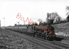 Elstree Railway Train Engine Station Platform Photograph (1321) 7.8”x 5.5”