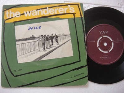 (1582) Malaysia Guitar instro's Psych Freakbeat Drum EP - THE WANDERER'S