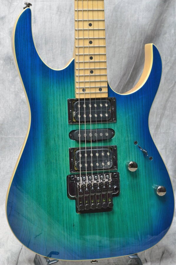 Ibanez RG370AHMZ Blue Moon Burst (BMT) Electric Guitar w/Gig Ibanez RG370AHMZ Blue Moon Burst (BMT) Electric Guitar w/Gig