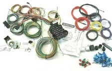 Universal Gm 22 Circuit Wiring Harness W Fuse Block New D31004 Universal Gm 22 Circuit Wiring Harness W Fuse Block New D31004