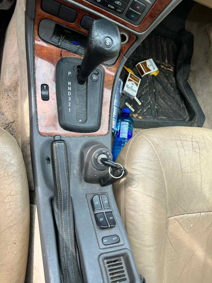 Módulo de control de motor usado (ECM) se adapta a: 1999 Saab 9-5 módulo de control electrónico T Foto 4 de 4