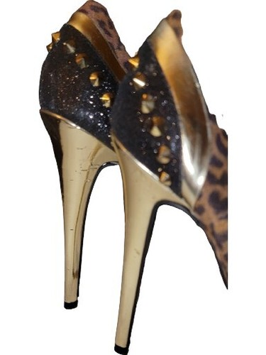 G by GUESS WOMEN "VEELA LEOPARD SPIKED MULTI STILETTO PLATFORM HEELS SZ 7.5 - Picture 6 of 9