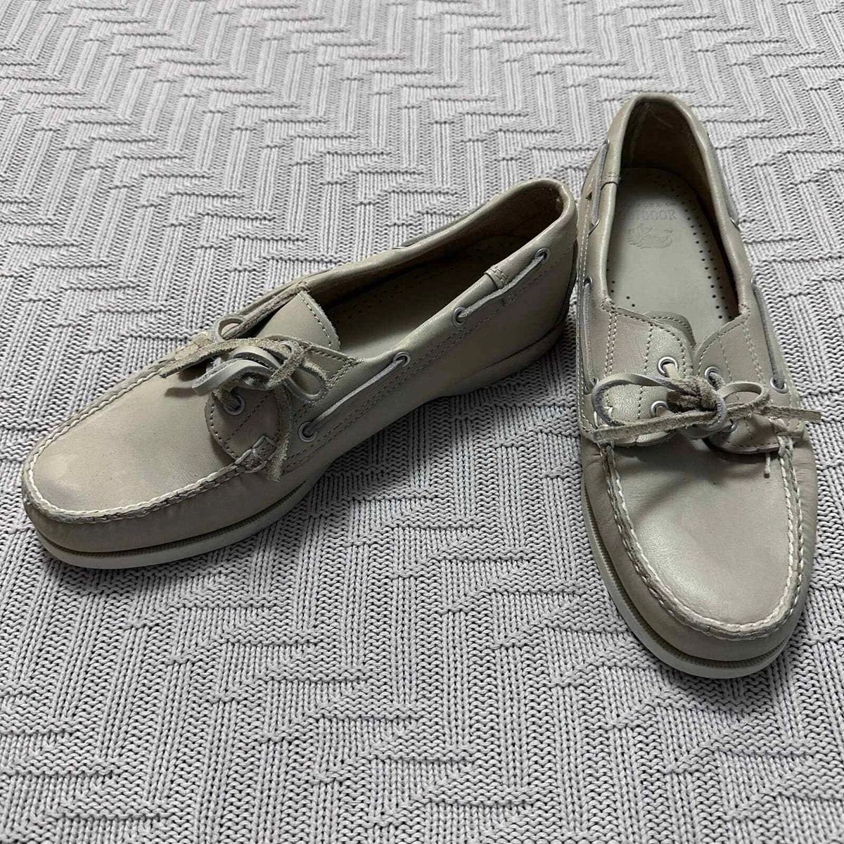 Off white hotsell boat shoes