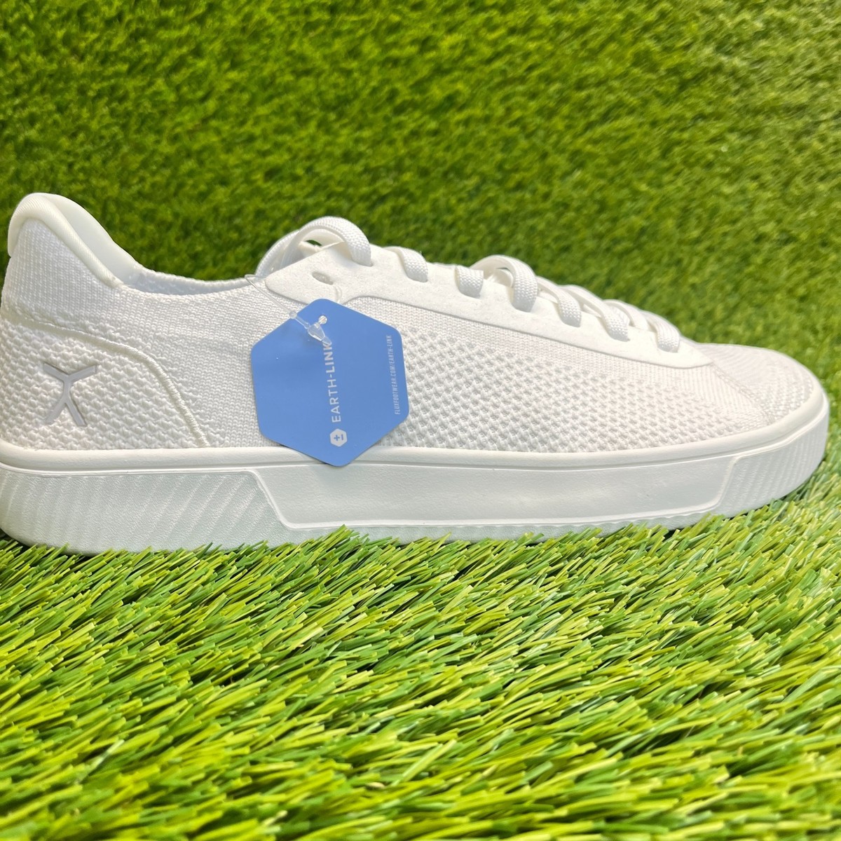 Flux Footwear Adapt Trainer White Mens Size 9.5 Athletic Knit