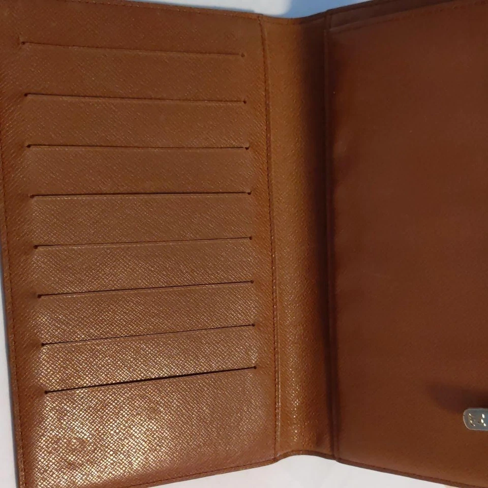 Louis Vuitton - Bild 4 von 4