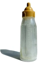 Vintage Plastic Baby Doll Bottle Magic Nurser Miner Ind Inc Yellow Top Toy