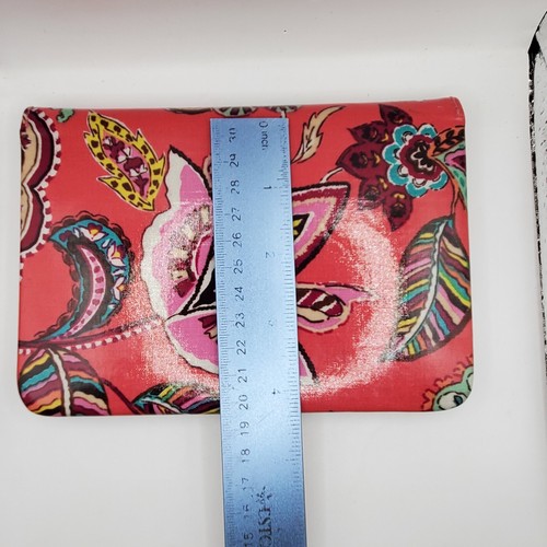 Vera Bradley Portable Picture Album Travel Size - Picture 6 of 6