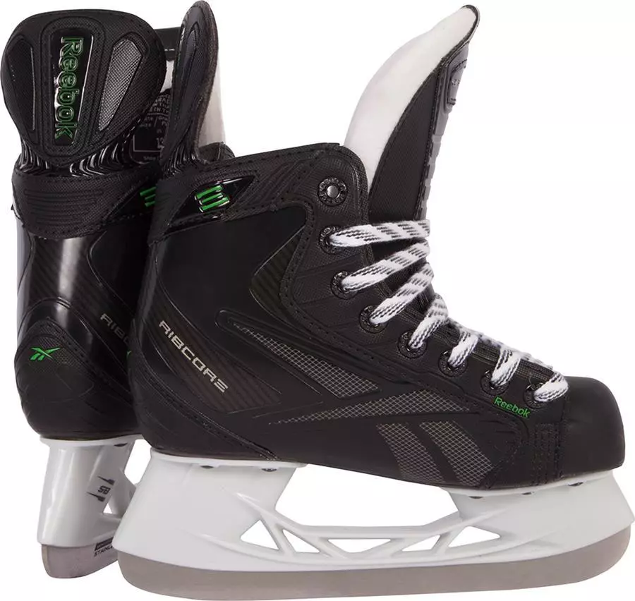 Reebok 2025 white skates