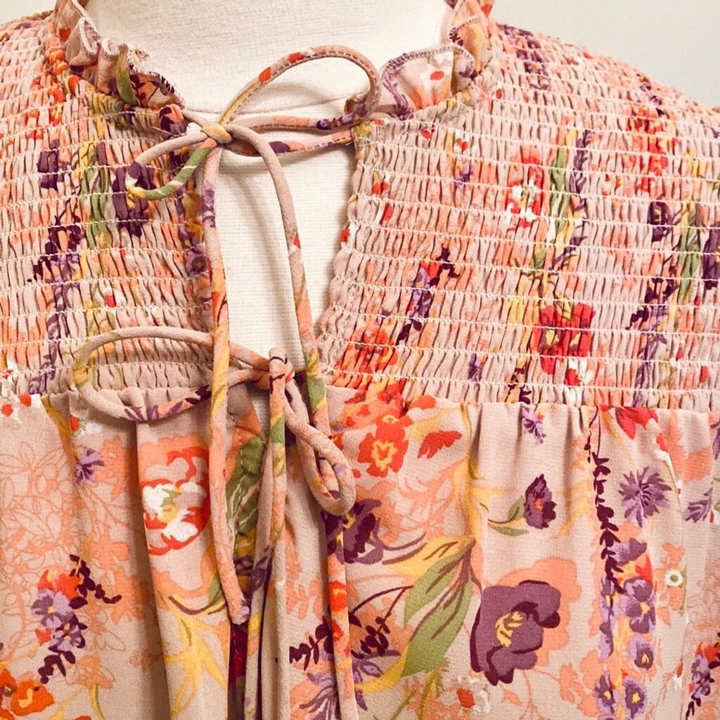 Ophelia Roe Blush Pink Floral Smocked Front Tie Up Long Sleeve Lined Top Size M