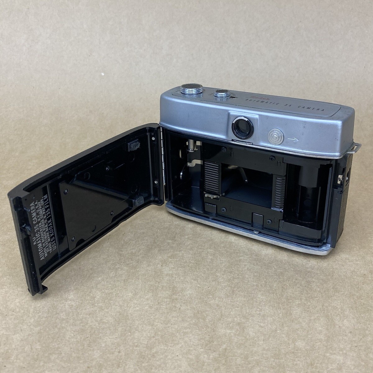 Kodak Automatic 35 1959 Vintage 35mm Film Camera W/ Ektanar 44mm