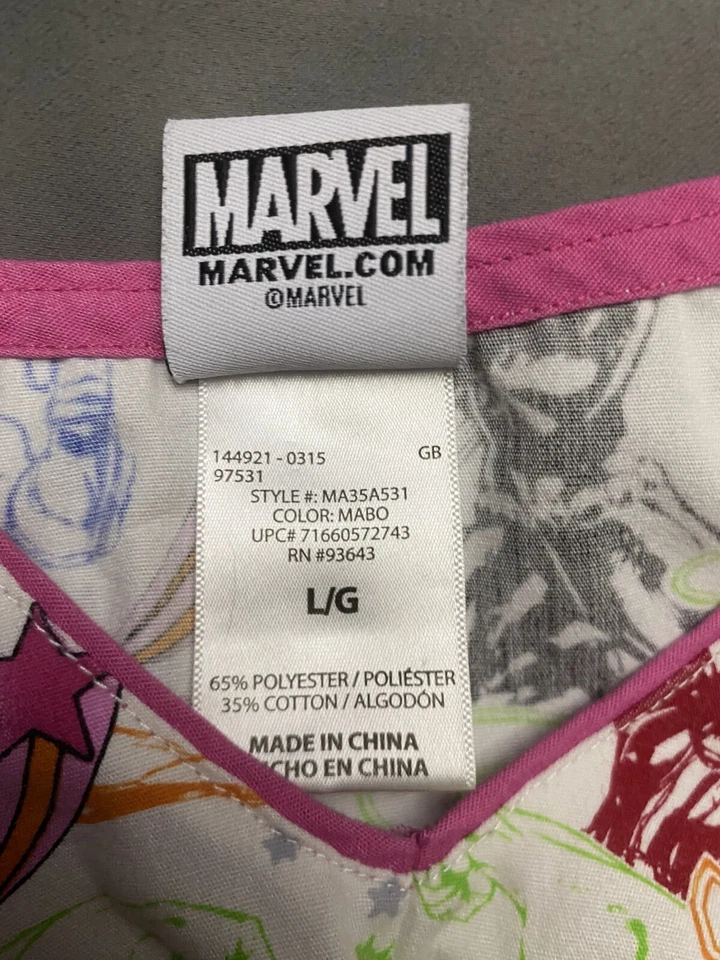 Marvel Avengers Assemble Design Scrub Top Women's Size Large - Image 4 of 4