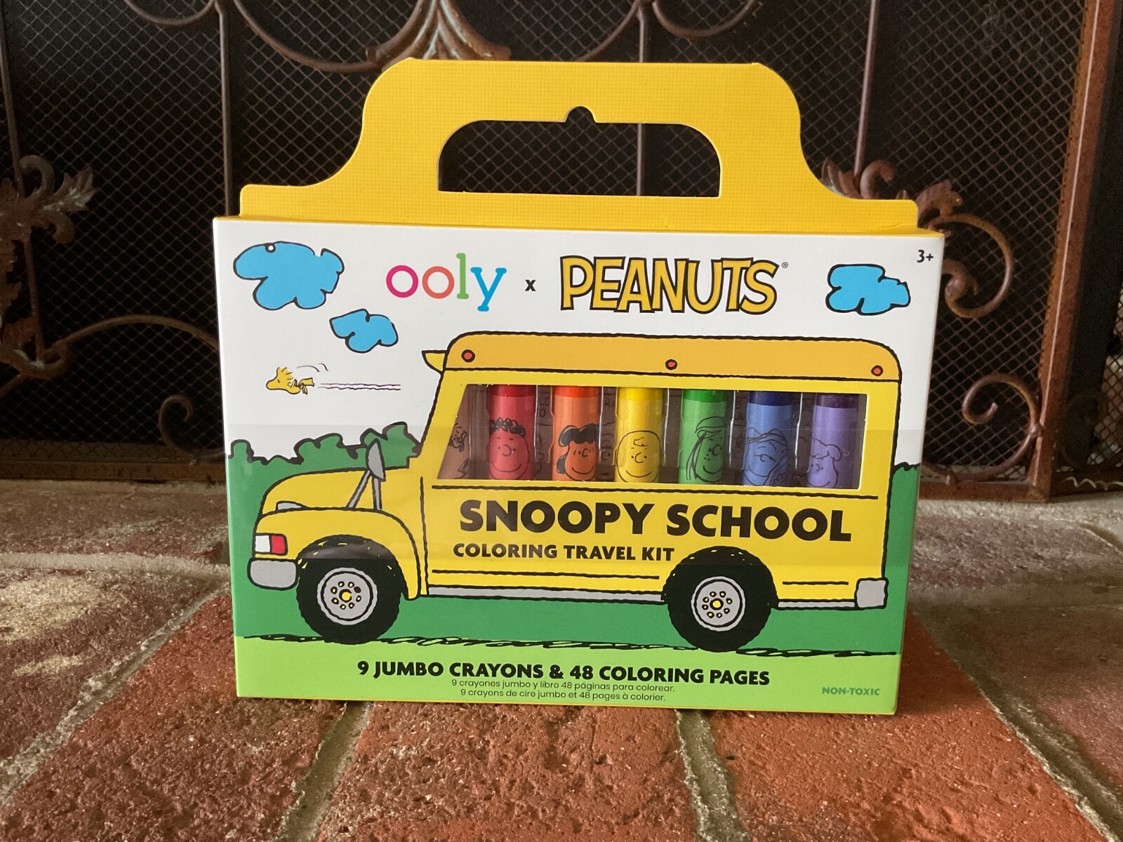 New Sealed Ooly X Peanuts Snoopy School Coloring Travel Kit Crayons & Color Book