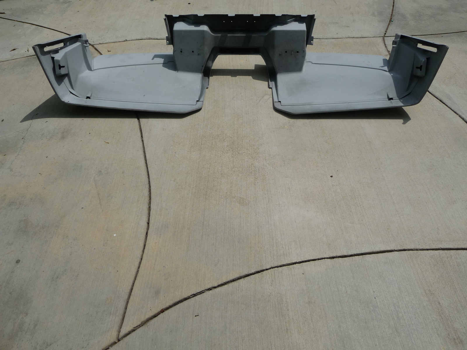2001-2006 Lamborghini Murcielago Coupe Roaster Rear Bumper Cover 410807301A OE