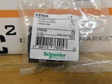 Schneider Electric VZN05 Auxiliary Contact NEW CSQ