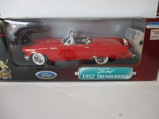 Road Signature 1957 Ford Thunderbird 1 18th Scale for sale online