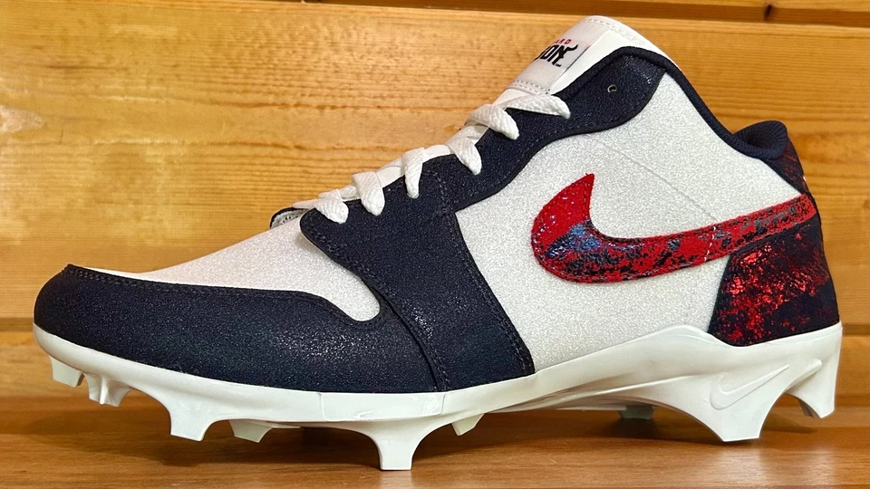 Botines de fútbol para hombre Nike Air Jordan 1 Low Alpha Menace 4 Howard Bisons talla 12 Foto 2 de 4