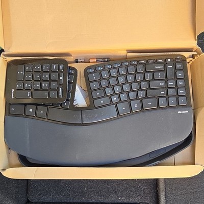 Microsoft Sculpt Ergonomic Keyboard 1559 Wireless Split Black