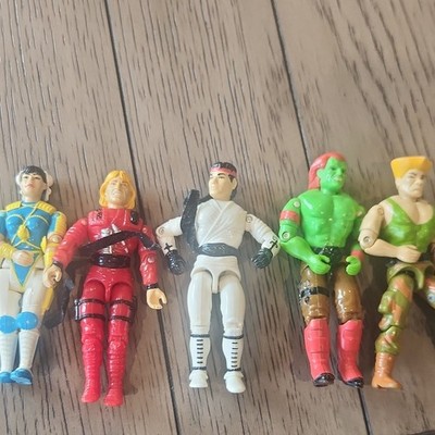 Mixed lot of 5  Gi Joe's Street Fighters 