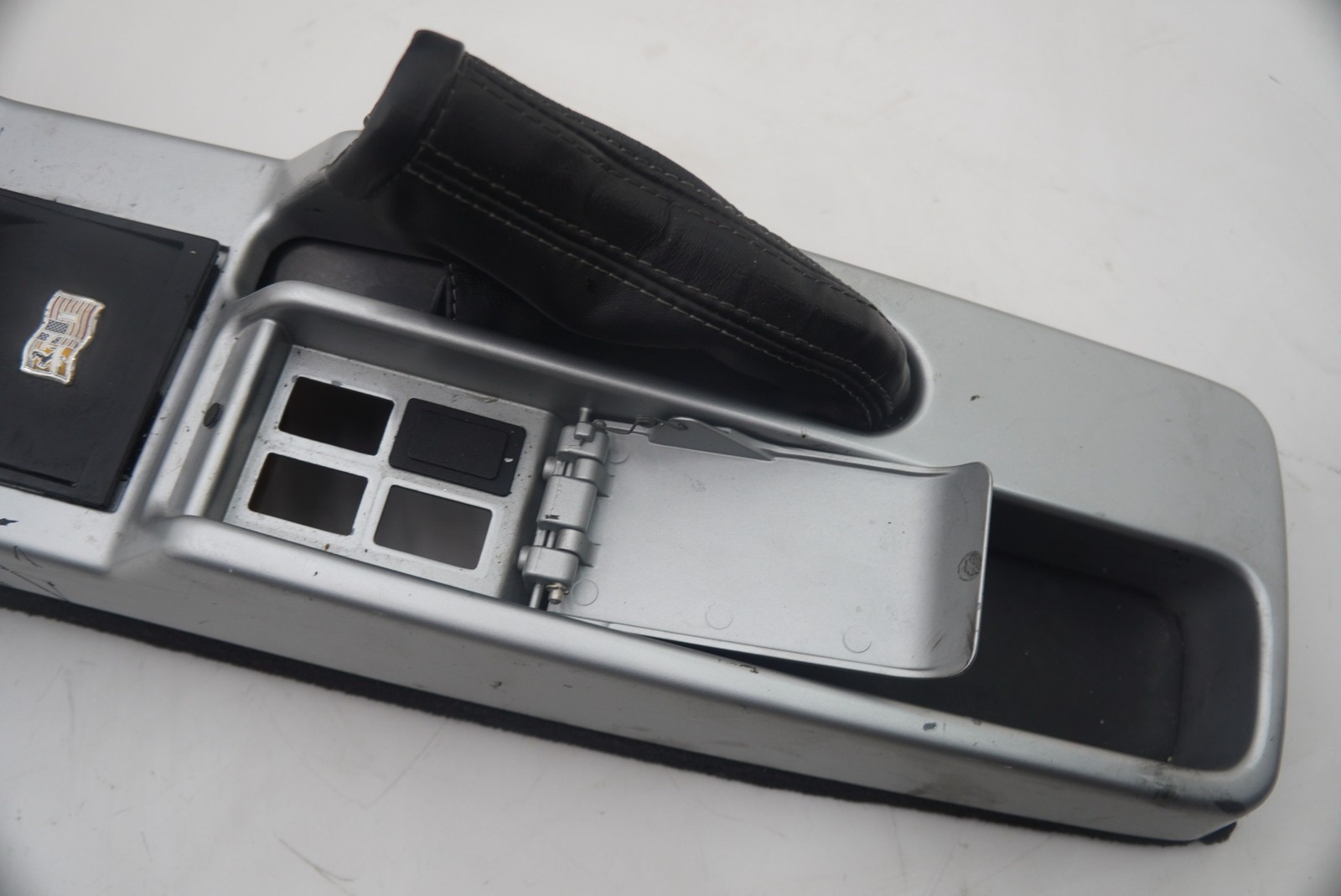 Center Console Upper Plate Tunnel Cover Trim Panel Ashtray 65386400 Ferrari 360