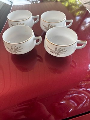 Unmarked Set of 4 White Ceramic Cups Gold Trim Wheat Botanical Pattern