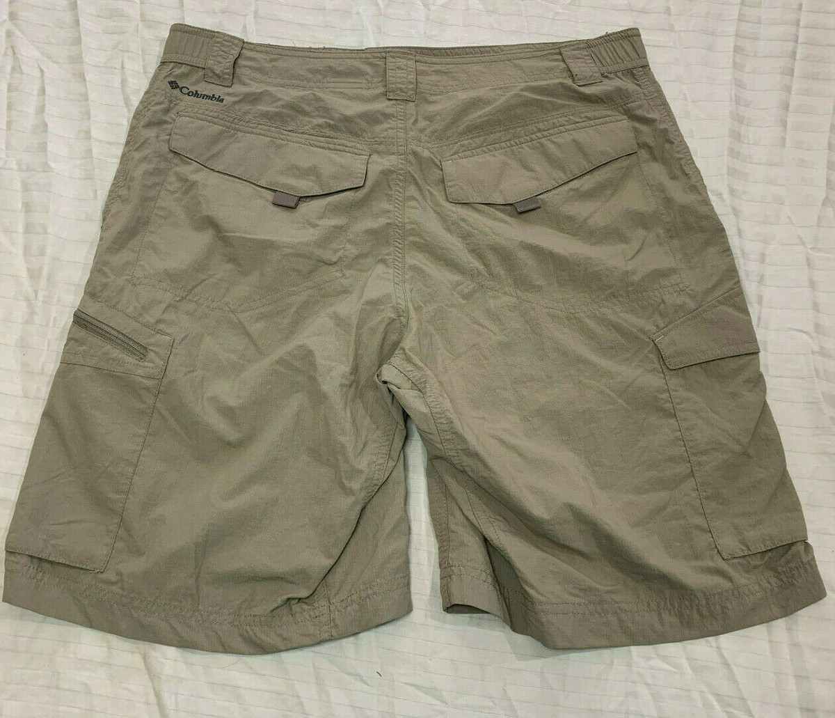 COLUMBIA OMNI SHADE CARGO NYLON MENS SHORTS SIZE 34 View 3