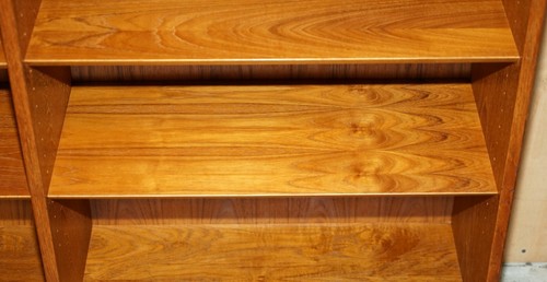 PAIR OF LARGE MID CENTURY MODERN POUL HUNDEVAD 1960'S DANISH TEAK OPEN BOOKCASES - Picture 7 of 22