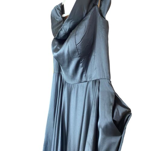 La Femme 28978 Off Shoulder A Line Gown Plus Sz 20 Satin Black Slit Prom NEW - Picture 6 of 13