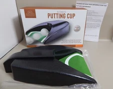 BERKSHIRE GRANDELLO Automatic Golf Putting Cup Auto Ball Return Battery Op NEW