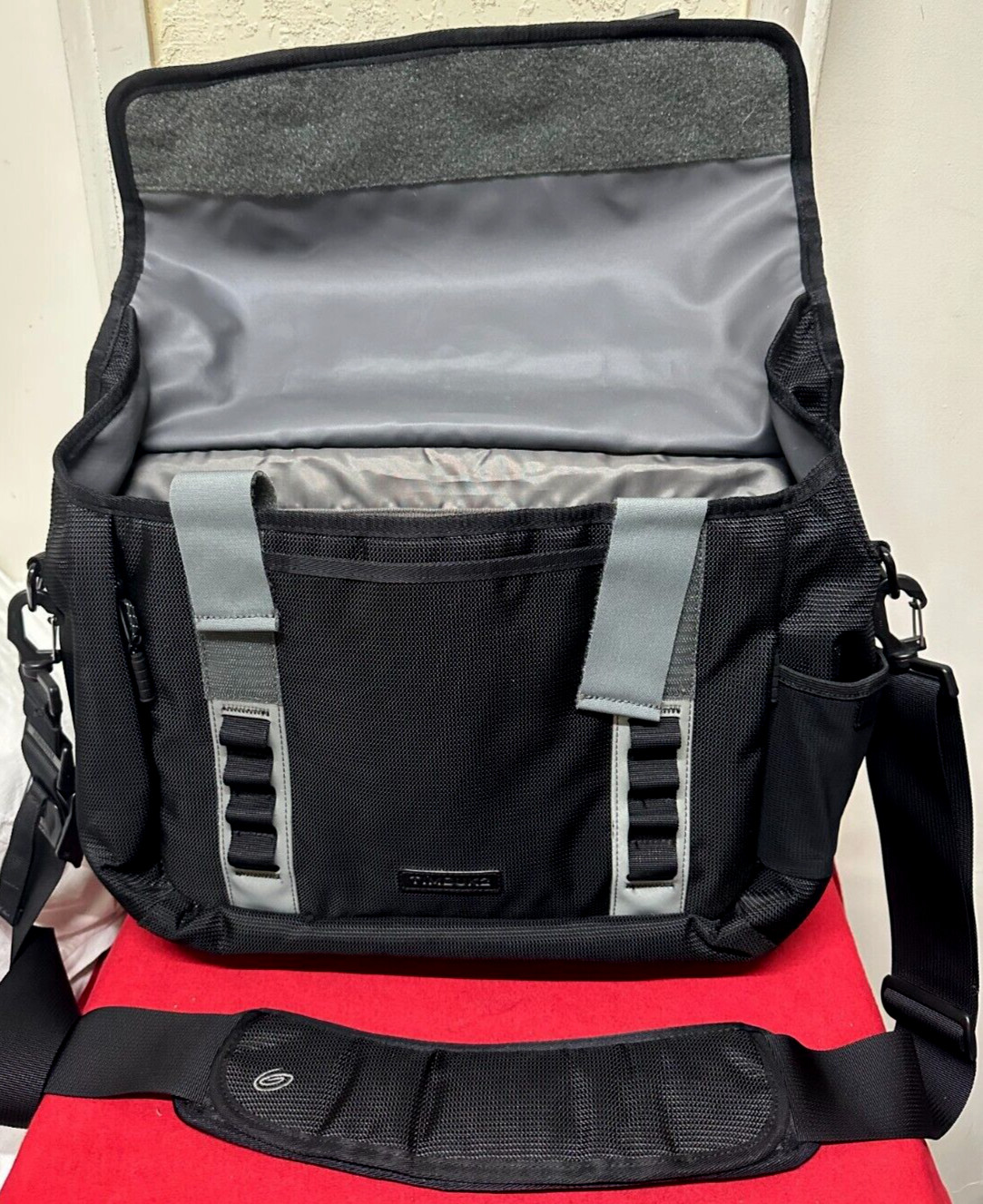 TESLA Timbuk2 Messenger Bag Nylon Black Used Gem