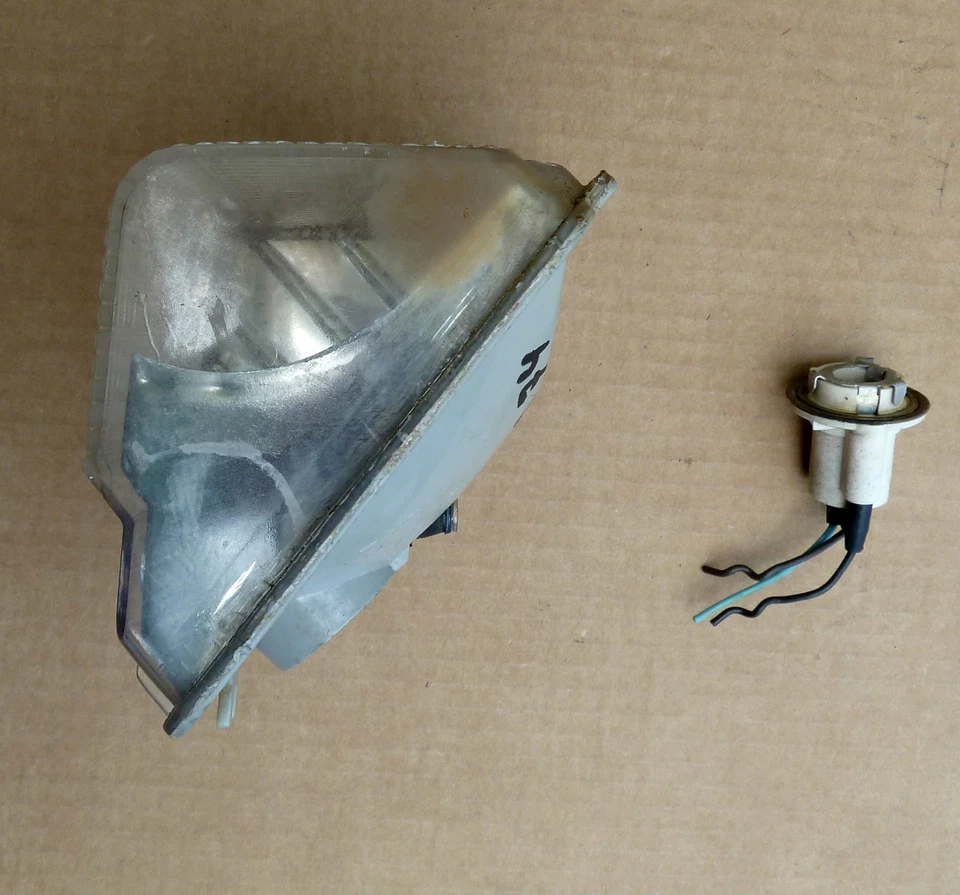 74 CADILLAC CALAIS DEVILLE FLEETWOOD INTERMITENTE LUZ DE ESTACIONAMIENTO LH Foto 4 de 4