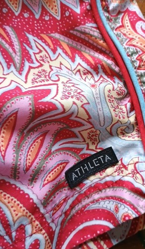 Athleta Offshore Baja Badeshorts Boardshorts Active Wear blau rot Paisley Gr. 6 - Bild 3 von 6