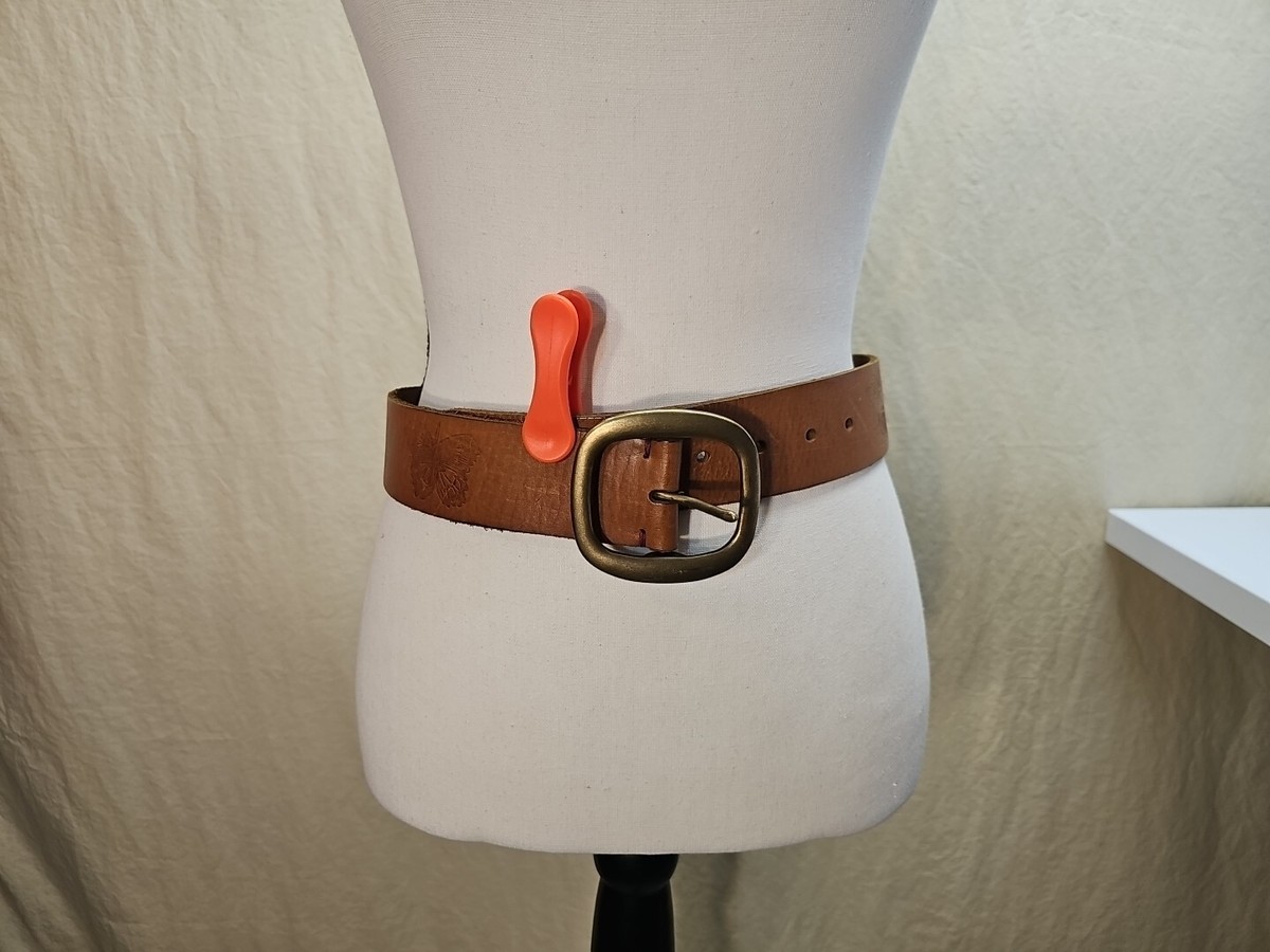 LUCKY BRAND leather belt Brown with Stamped Butterflies size  display picture 2