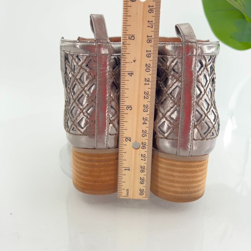 Jeffrey Campbell Women Taggart Boot Size 6.5 Silver Leather Lattice Cutout Boho - Picture 8 of 14