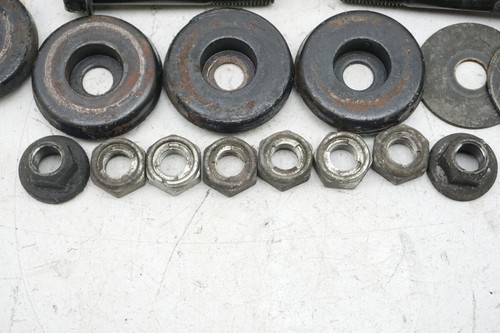 Kawasaki GPZ 1100 ZXT10E Mount Motor Bolt Axle Distance Screw - Bild 5 von 6