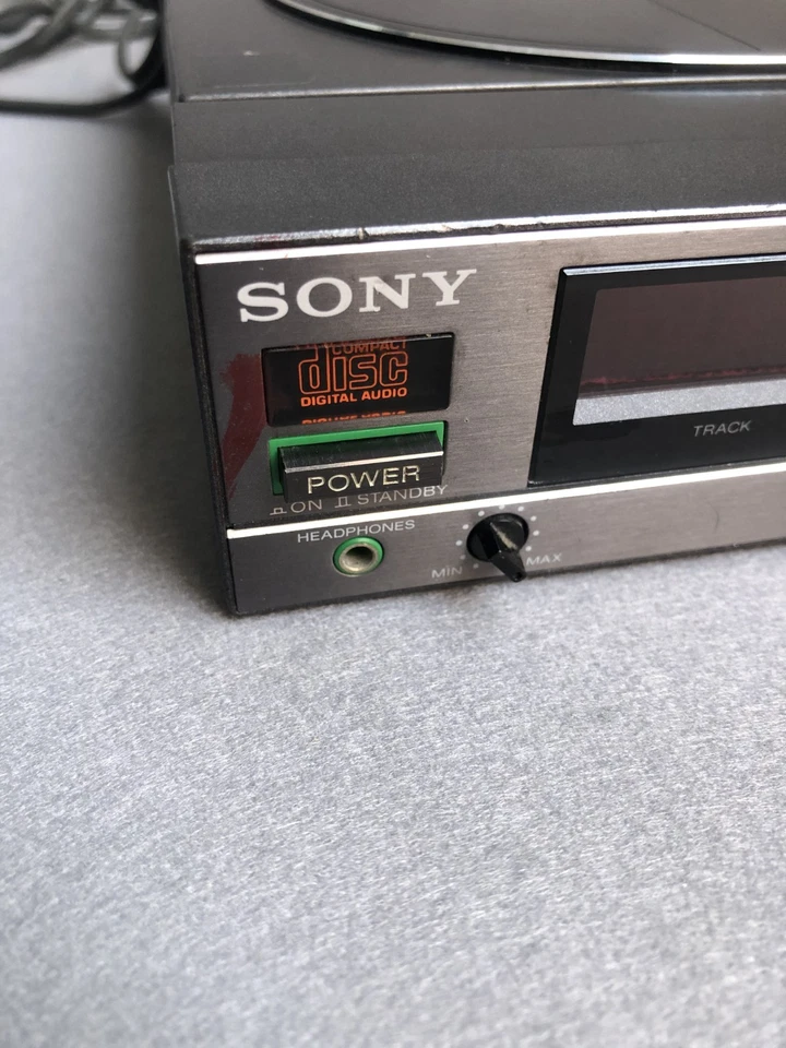 Vintage SONY CDP-7F (220V) Top-Loading Compact Disc Player Made in Japan Tested - Bild 3 von 4