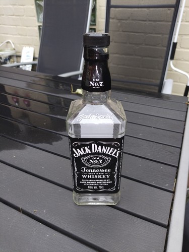 Jack Daniels ( 0,70 L ) 12 X Flasche leer