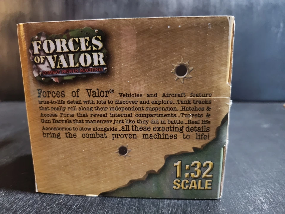 FORCES OF VALOR 1:32 EE. UU. 82nd AIRBORNE NORMANDY 1944 EXHIBICIÓN #93004 NUEVO EN CAJA Foto 4 de 4