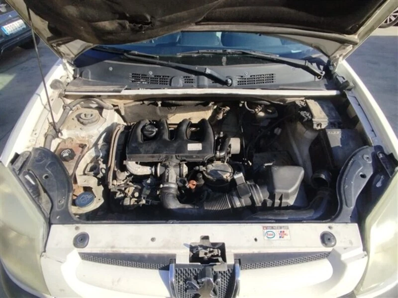 Condensador aire acondicionado peugeot partner 1.9 d 2002-2008 2003 94966 Foto 3 de 4