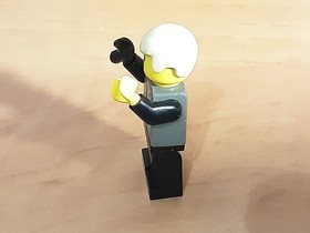 Lego Star Wars Luke Skywalker Endor Minifigure 7128 showing wear