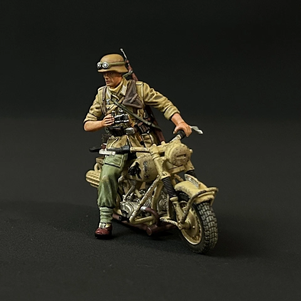 AK029 DAK Single-Rider Motorcycle Scout by War Park - Image 1 of 4